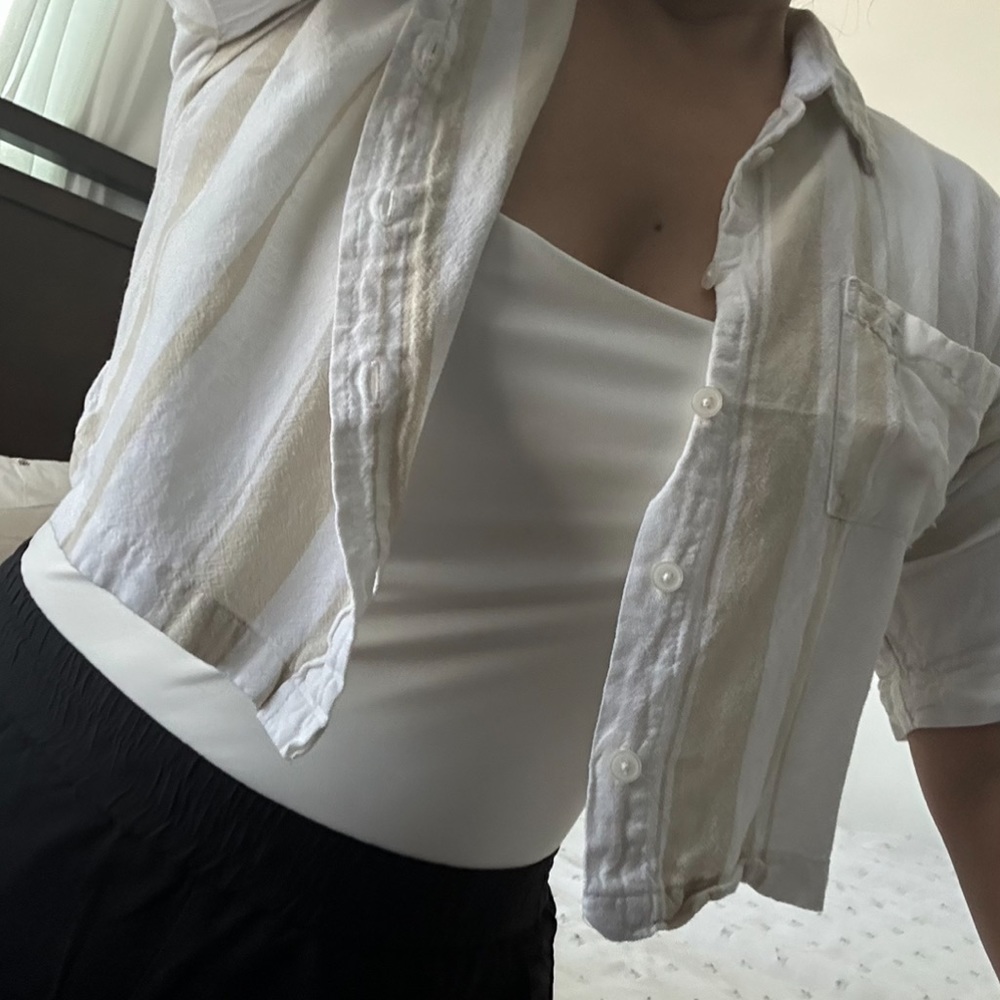 Thread & Supply Crop Button Down Shirt